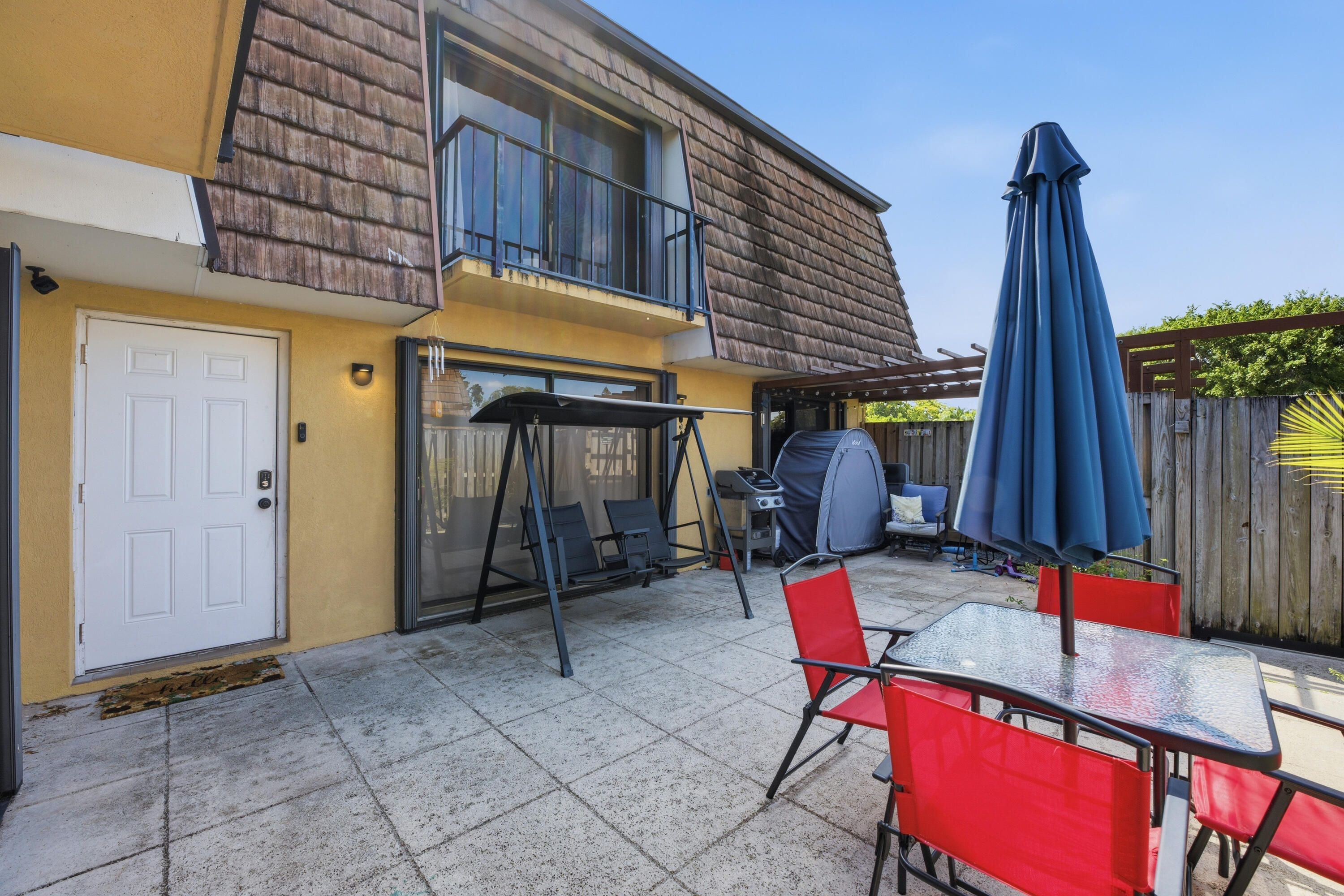 SHERWOOD LAKES - Residential