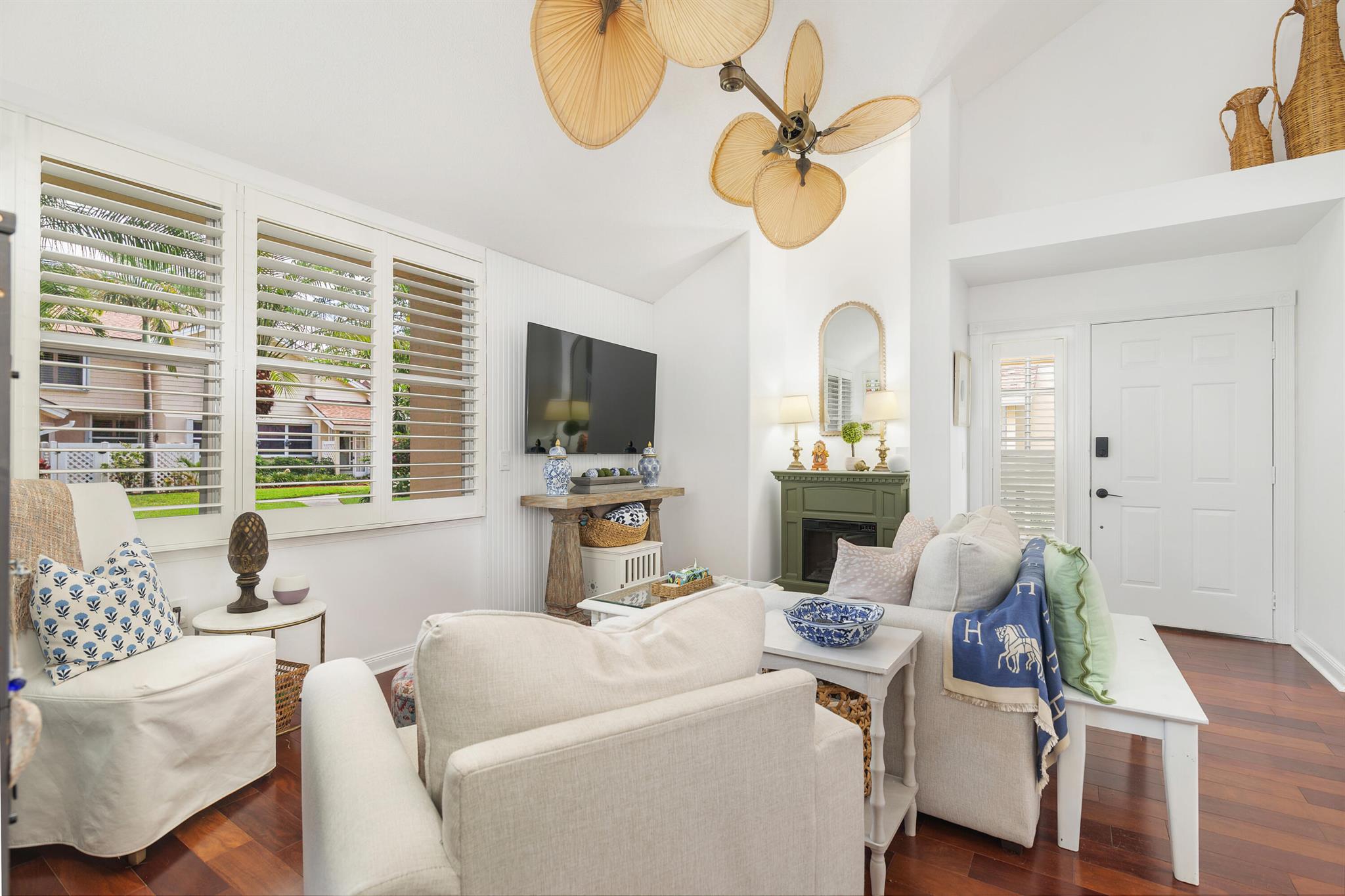 WELLESLEY AT LAKE CLARKE - Residential