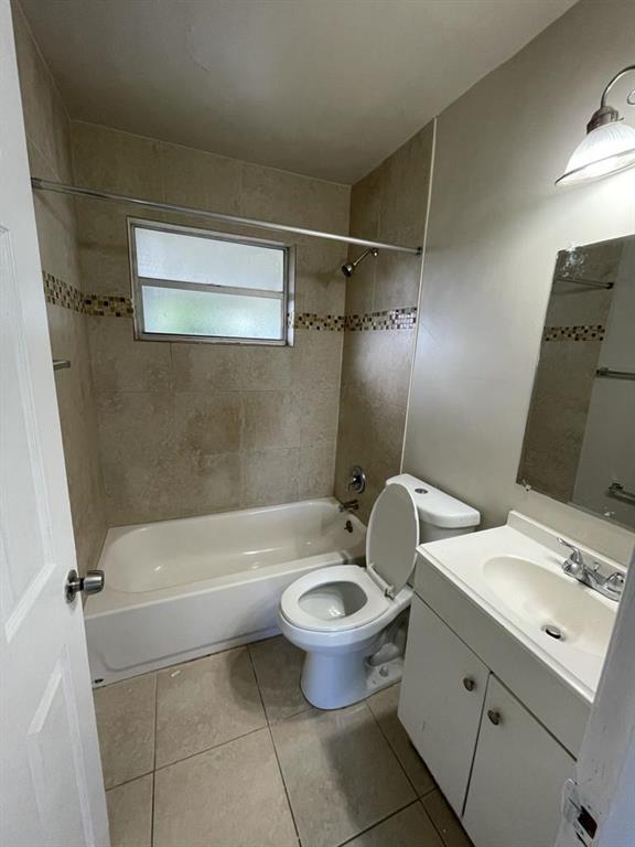 BOYNTON RIDGE - Residential Lease