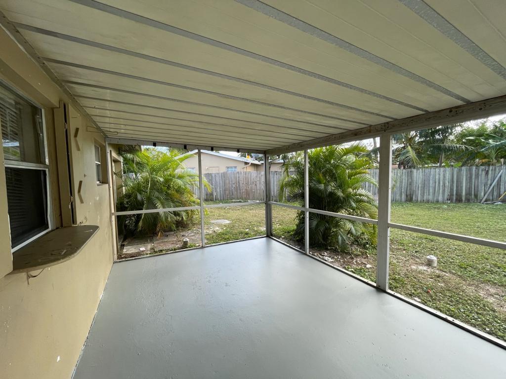 BOYNTON RIDGE - Residential Lease