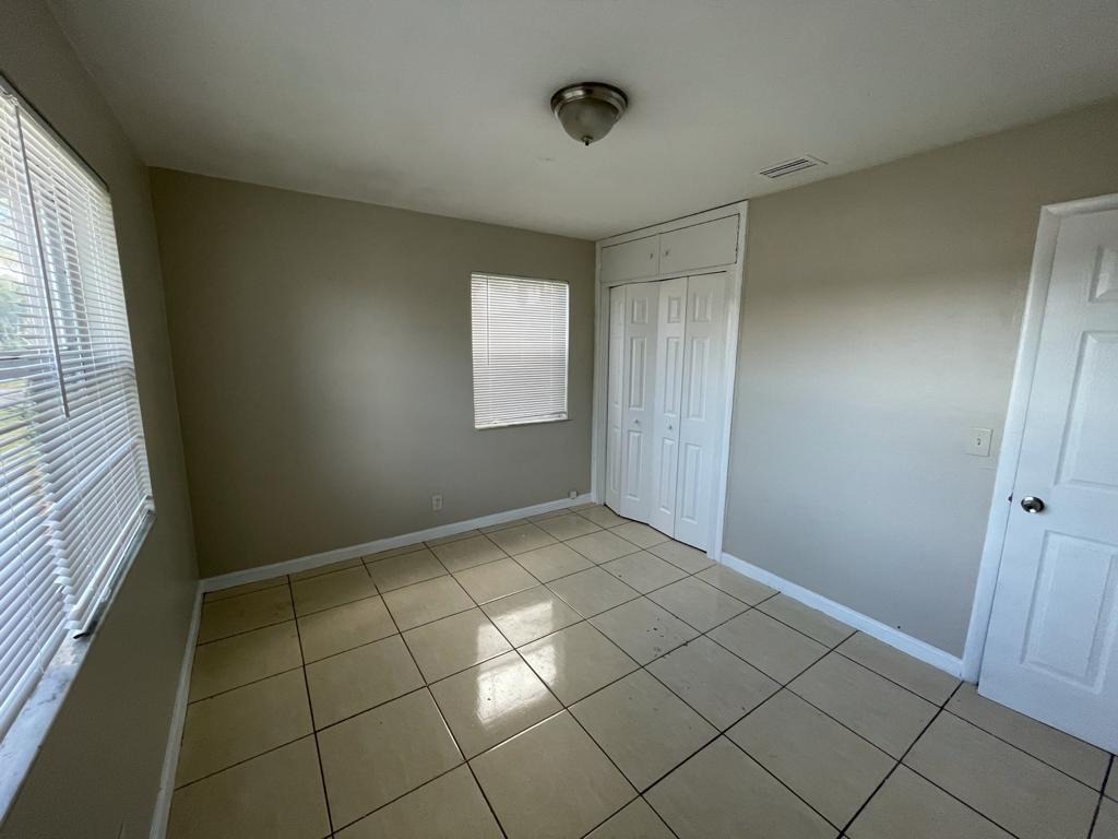 BOYNTON RIDGE - Residential Lease