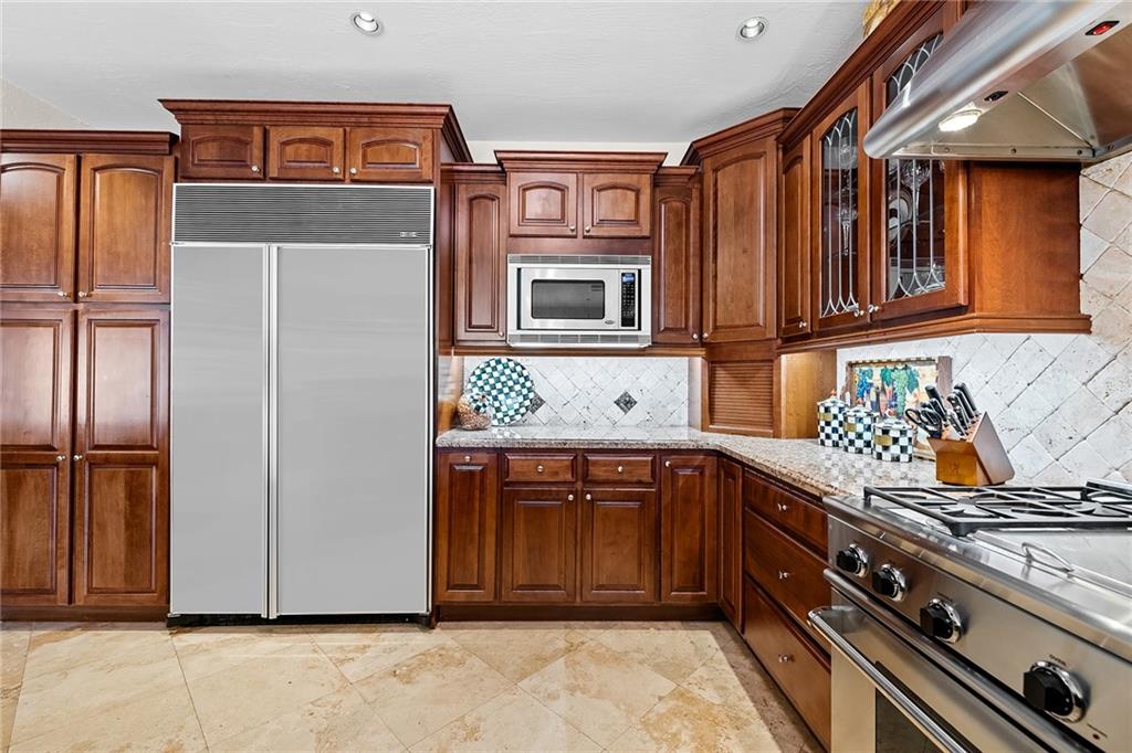Coral Ridge Country Club - Residential