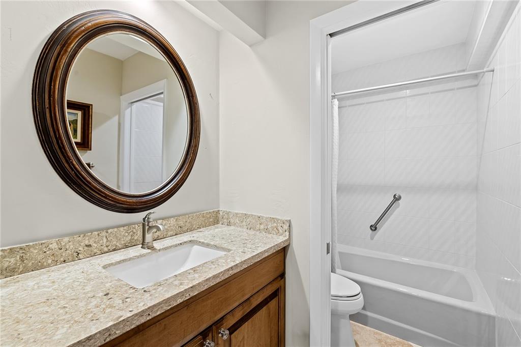 Coral Ridge Country Club - Residential
