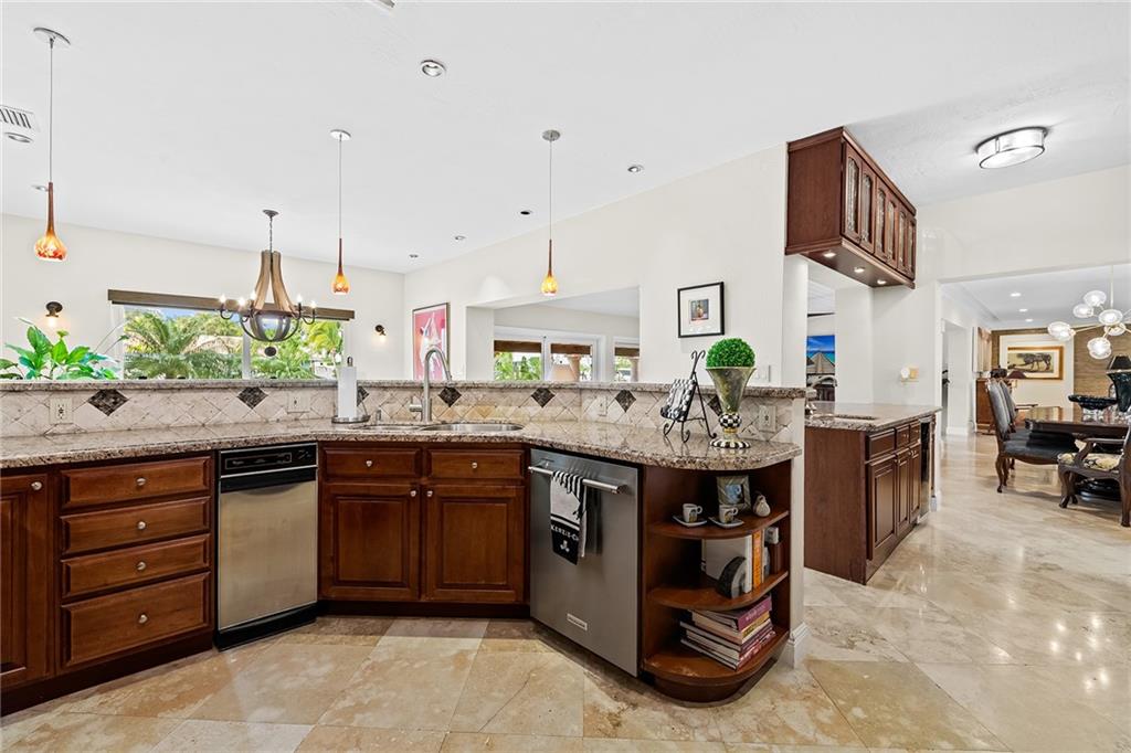 Coral Ridge Country Club - Residential
