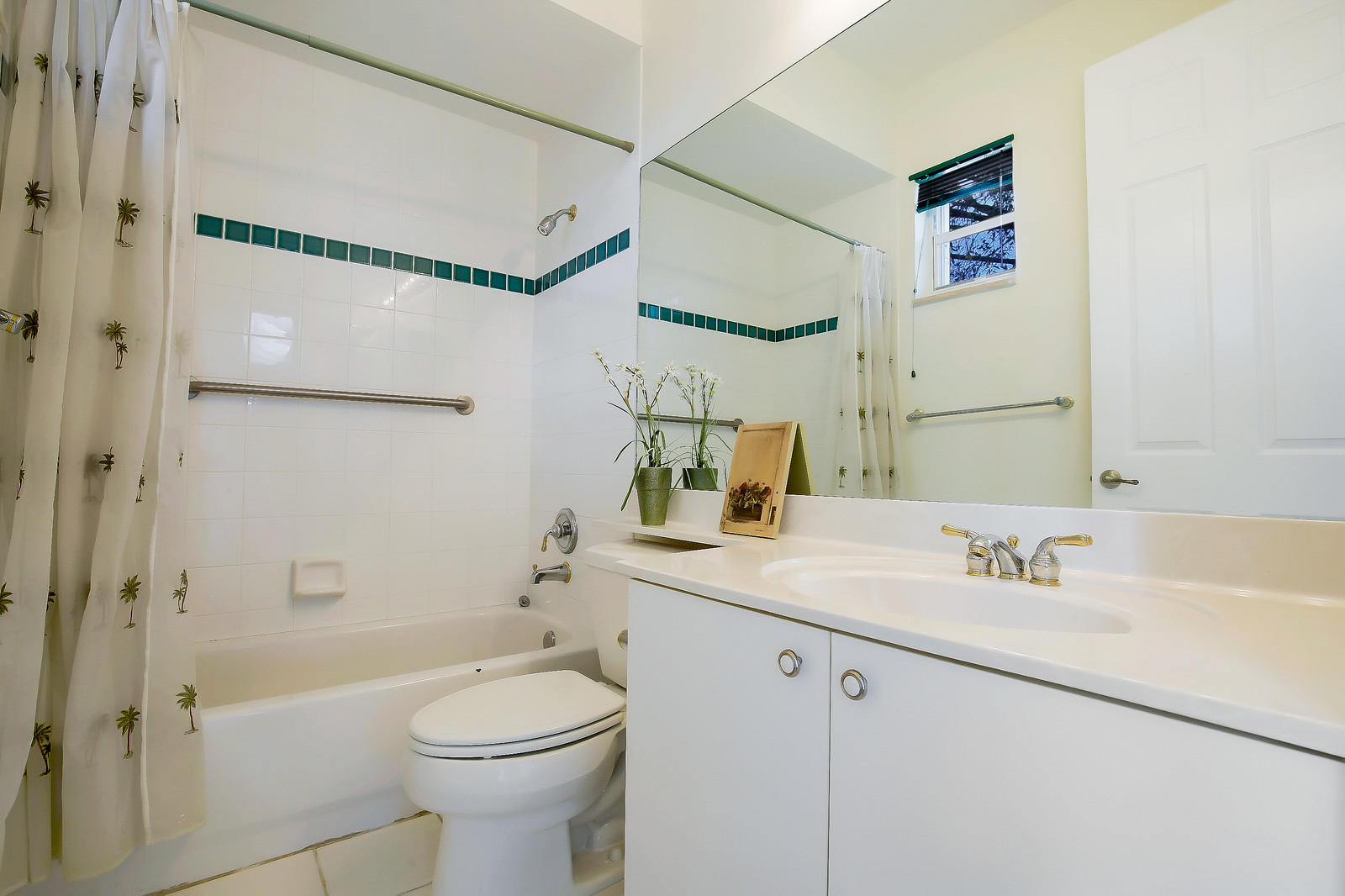 CRYSTAL COVE ESTATES - Residential