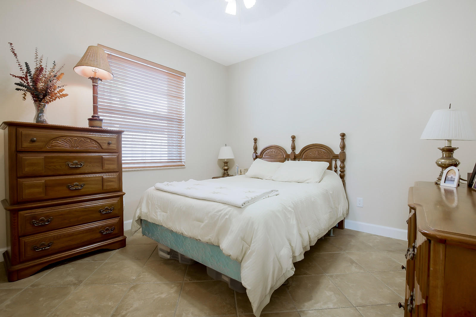 CRYSTAL COVE ESTATES - Residential