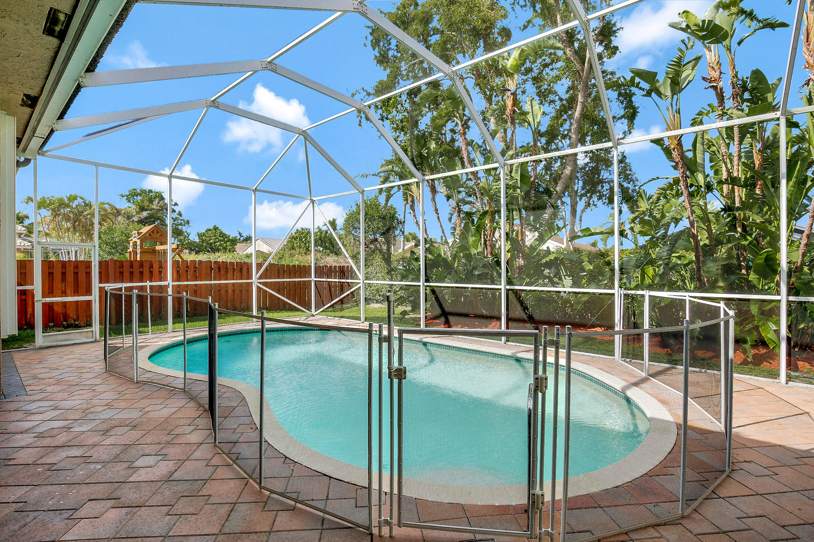 CRYSTAL COVE ESTATES - Residential