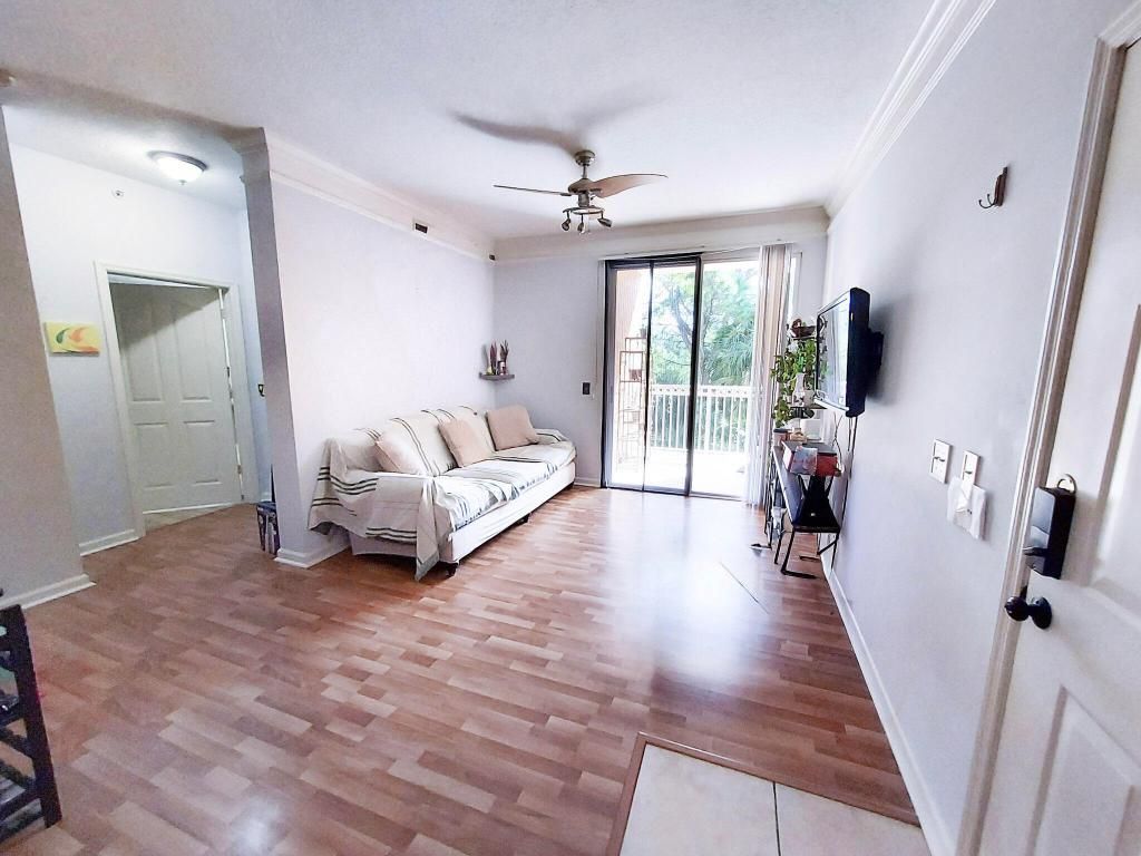 Photo of 2204 Myrtlewood Circle E, Palm Beach Gardens, FL 33418 (MLS # R11157999)