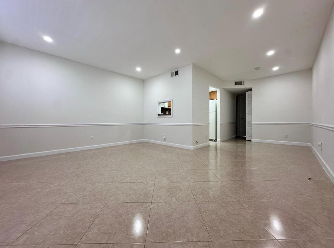 Sunrise Lakes - Residential