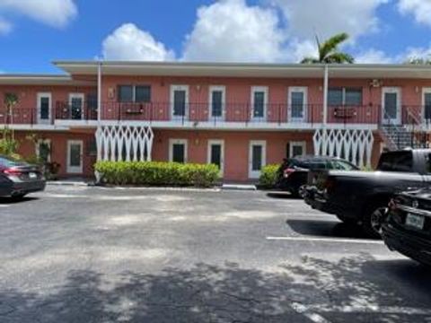 1560 NE 127th Street 113 North Miami FL 33161