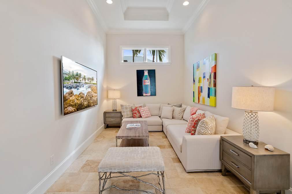 OLD PORT VILLAGE 1 - Residential