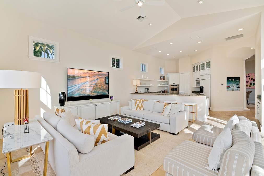 OLD PORT VILLAGE 1 - Residential