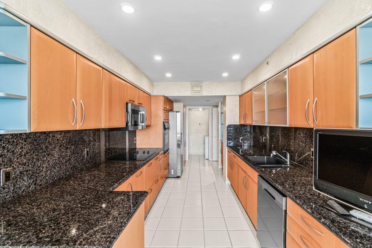 SEA RANCH CLUB OF BOCA - Residential