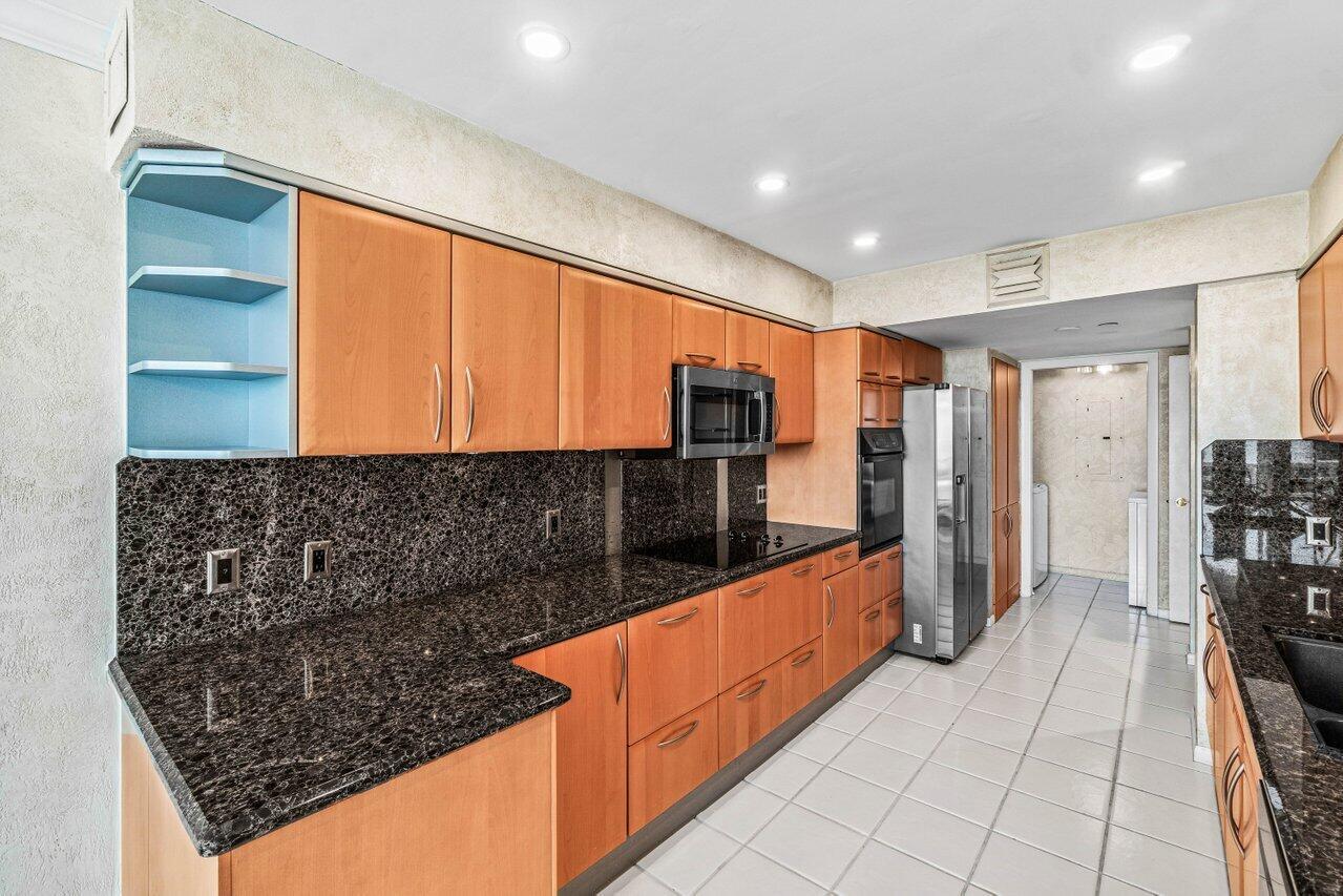 SEA RANCH CLUB OF BOCA - Residential