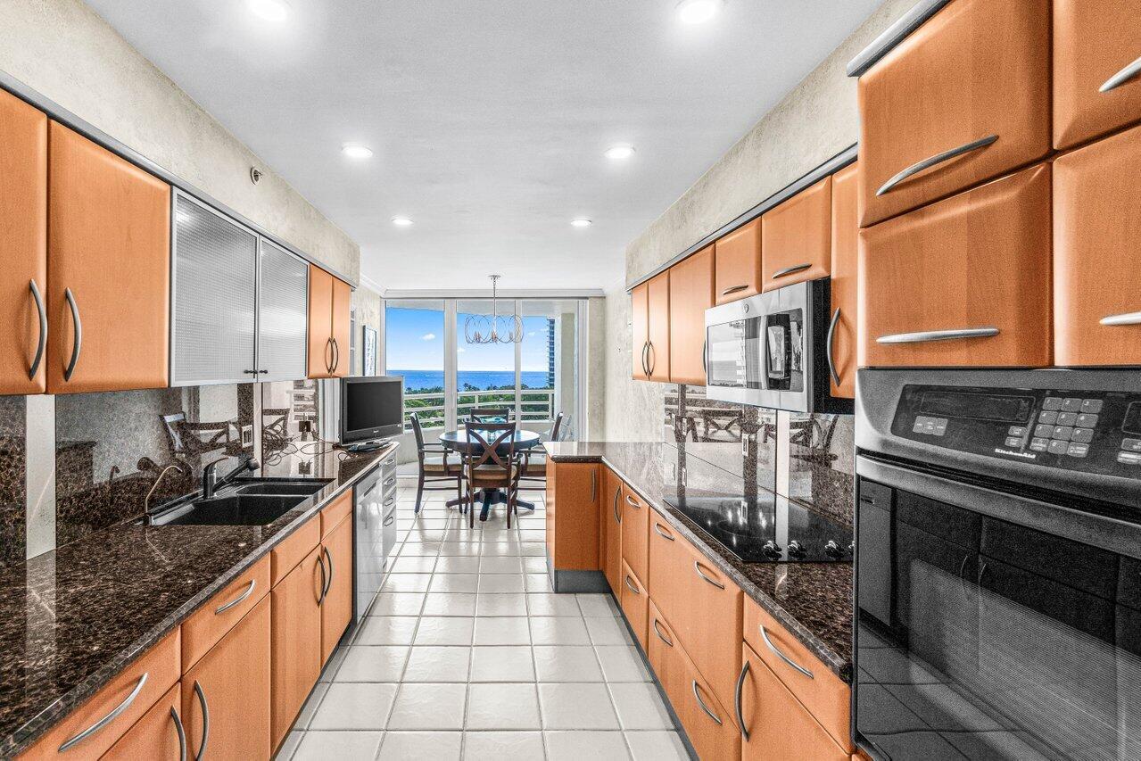 SEA RANCH CLUB OF BOCA - Residential