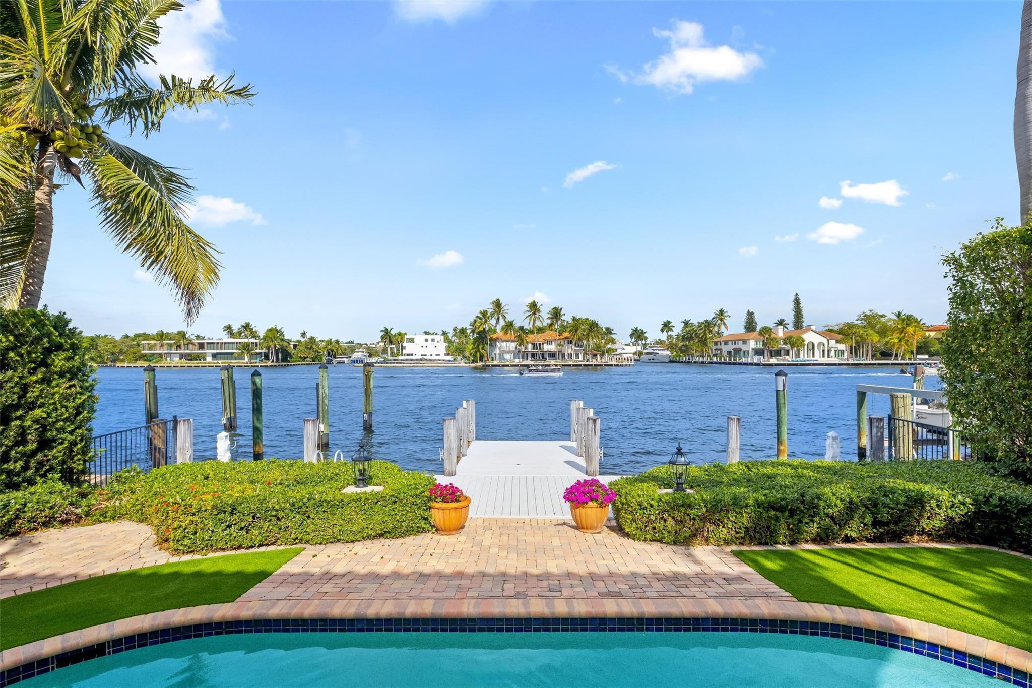 Rio Vista Isles - Residential