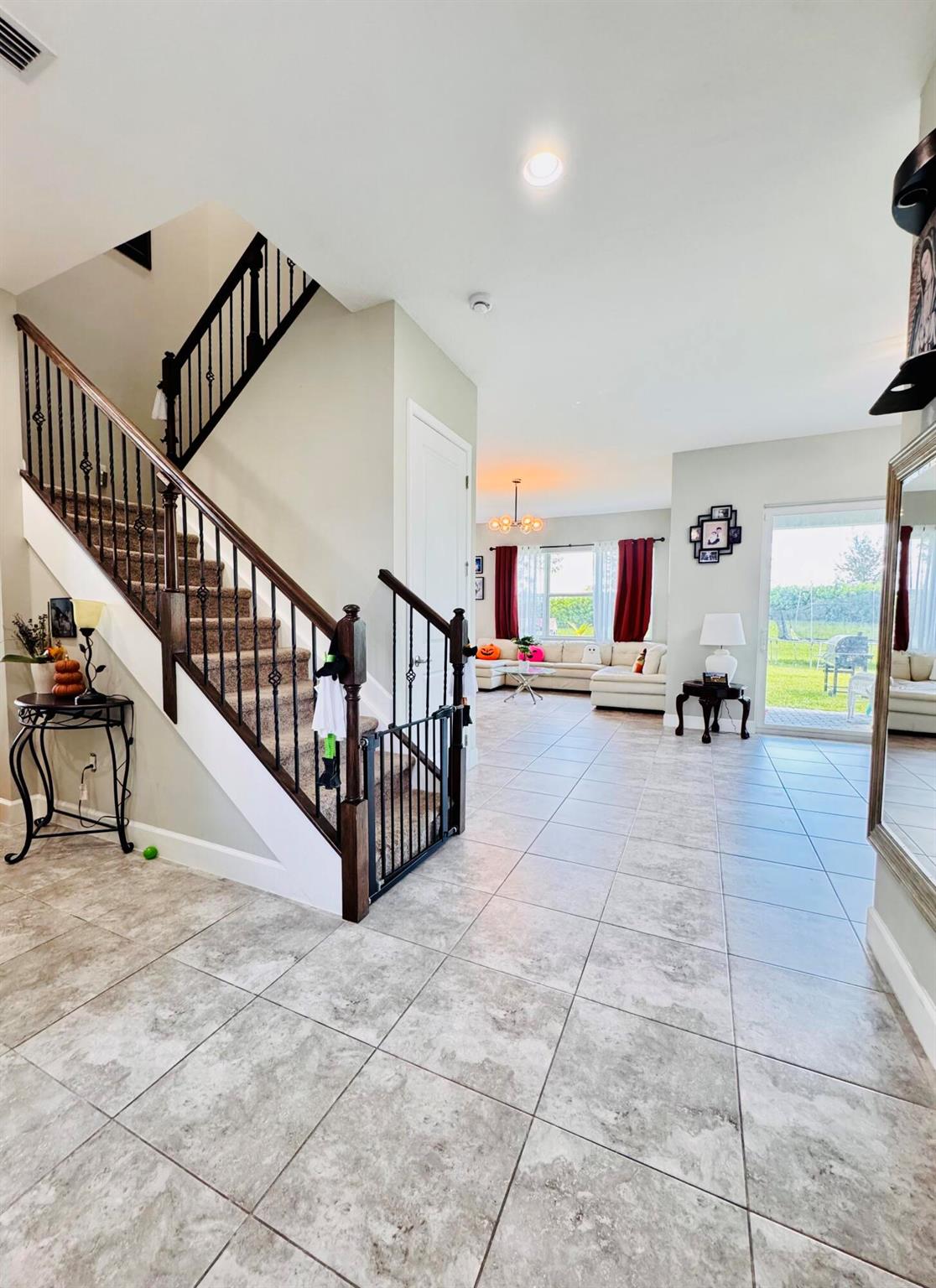 5446 Macoon Way