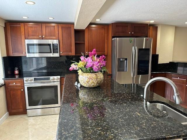 OCEAN BAY CLUB CONDO - Residential