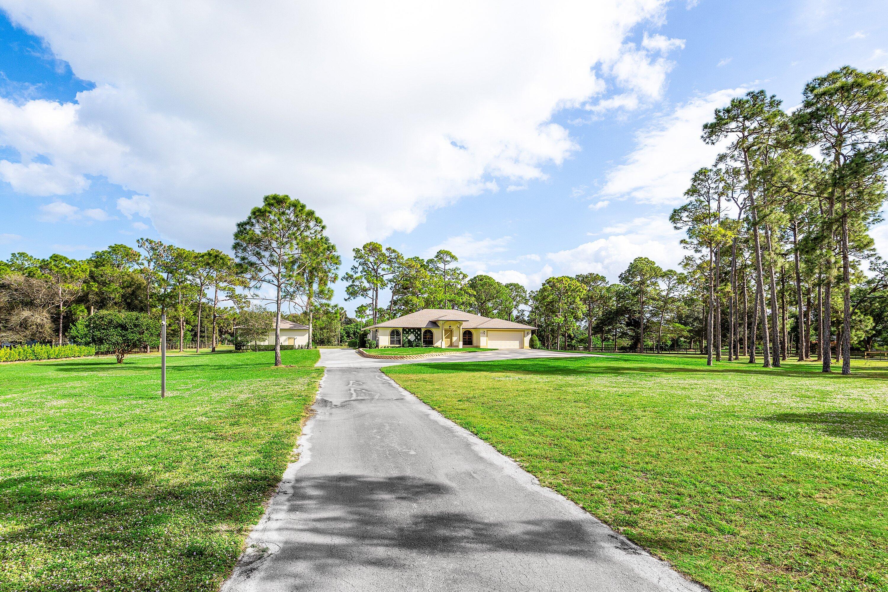Loxahatchee Groves - Residential