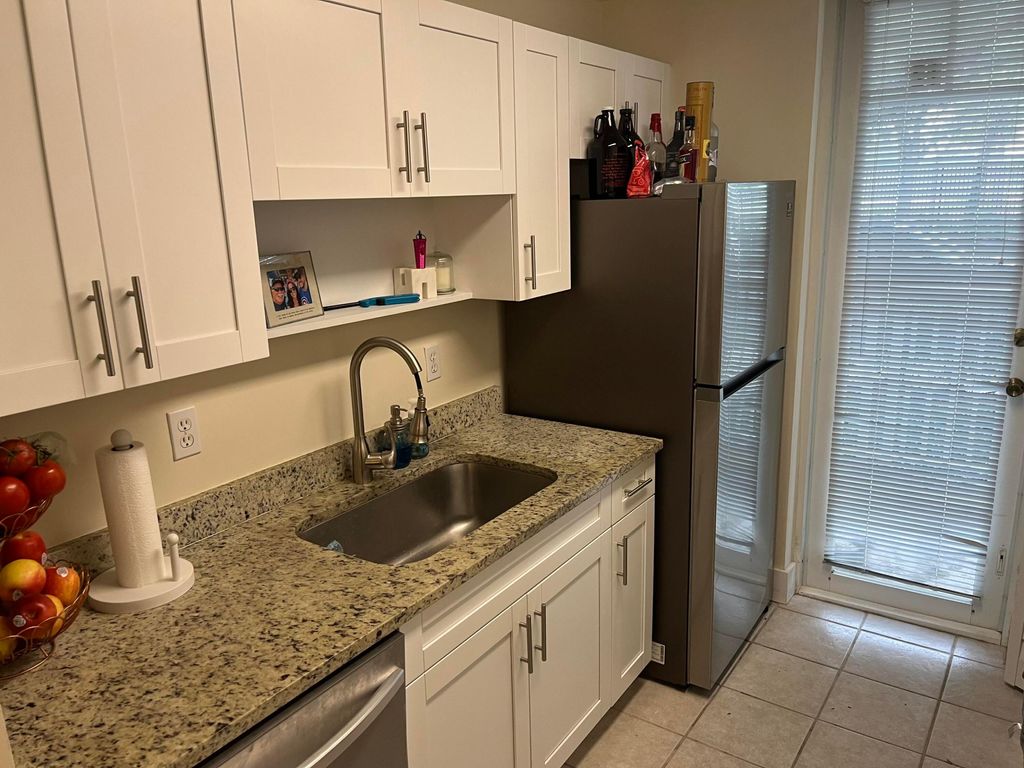 Photo of 1152 University Boulevard #12, Jupiter, FL 33458 (MLS # R10914539)