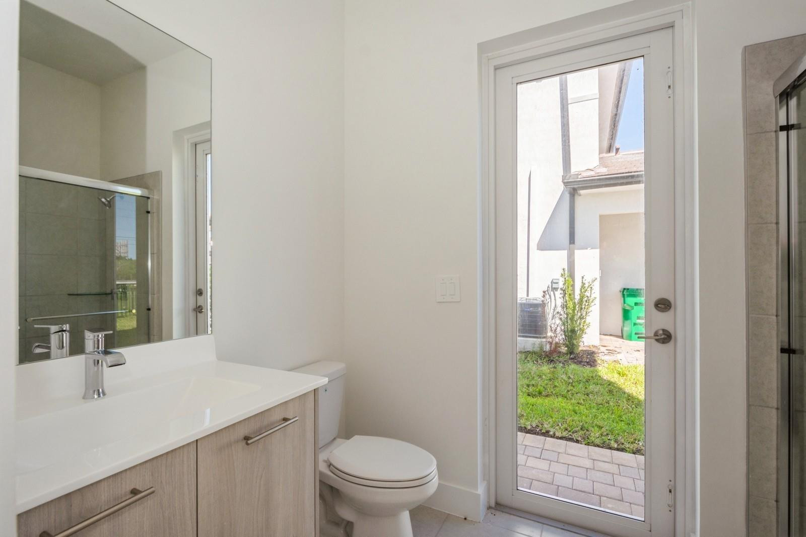 Reserve/Davie - Residential