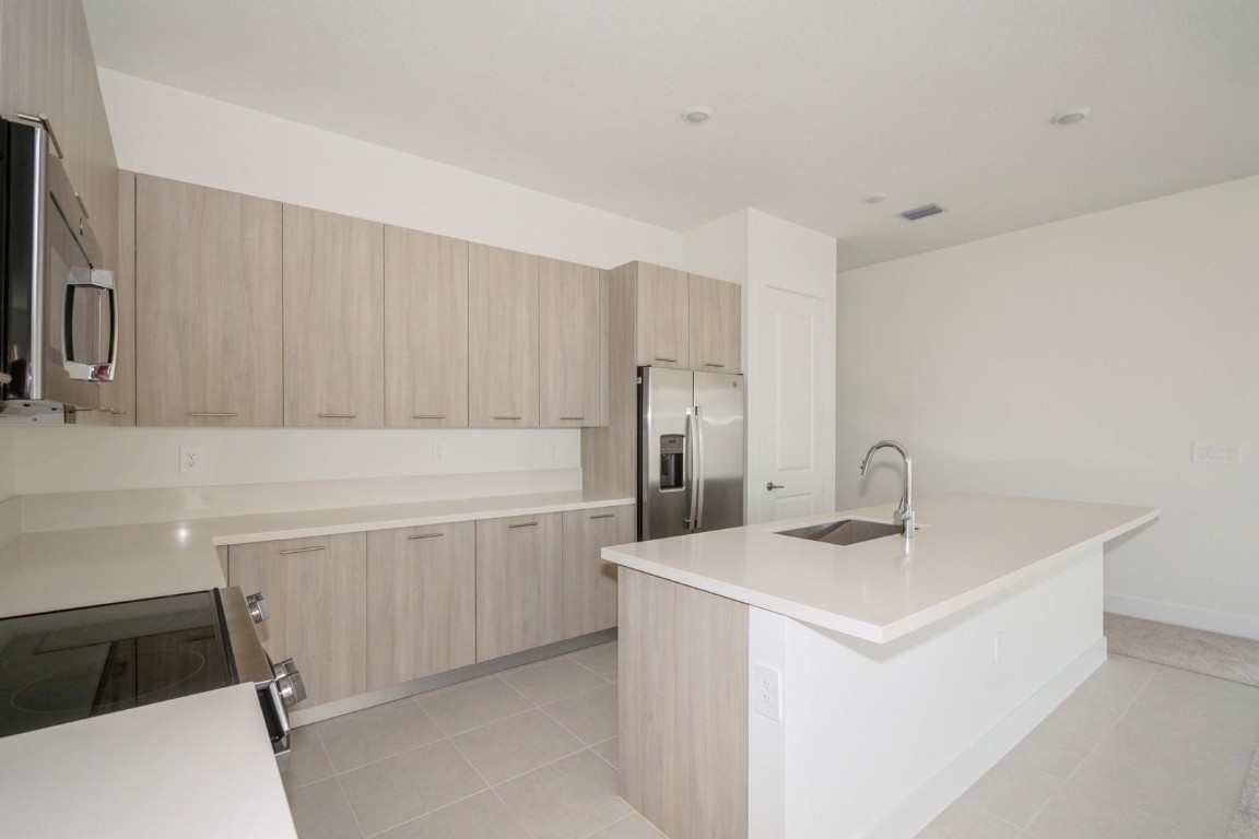 Reserve/Davie - Residential