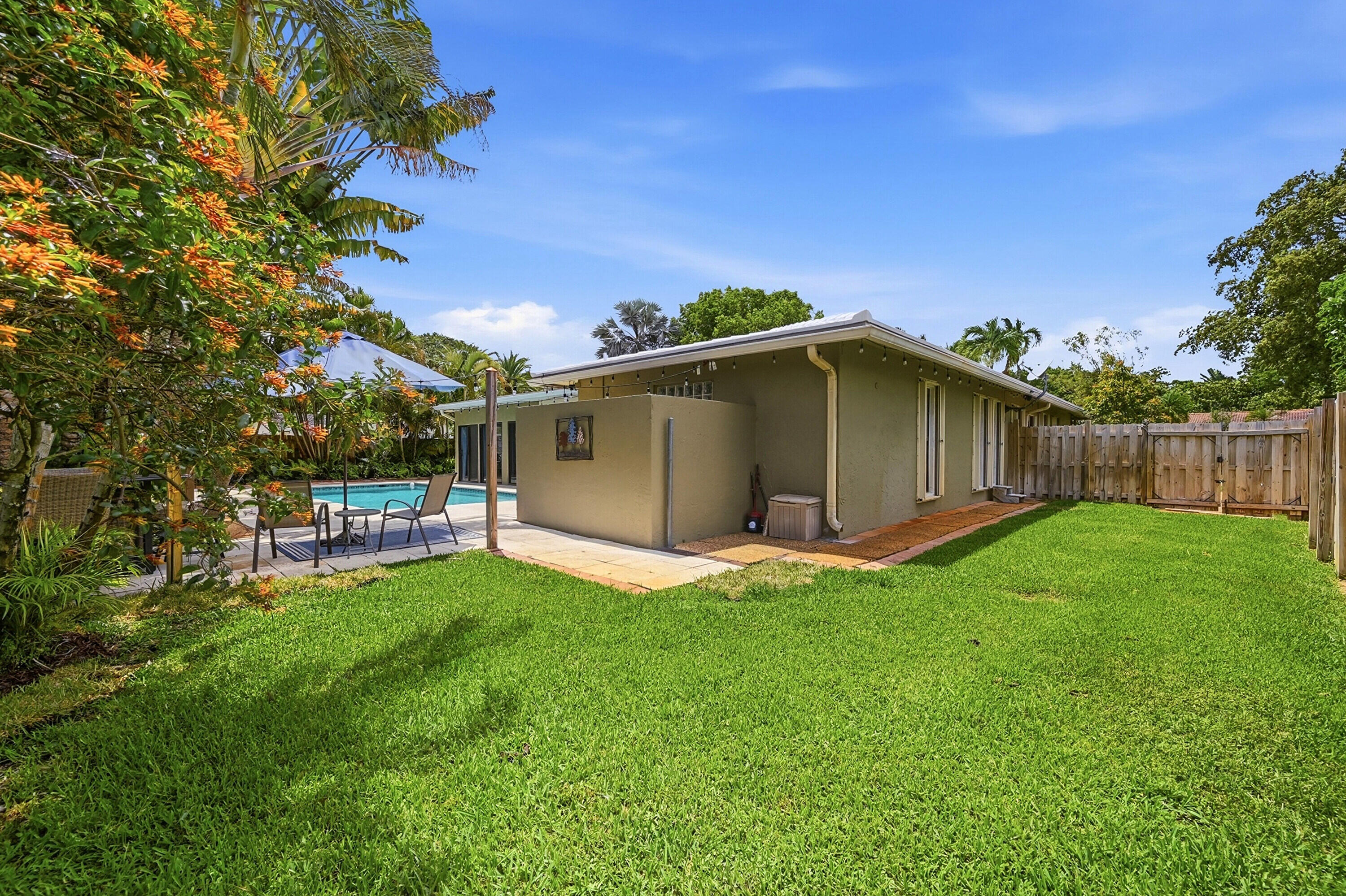 MAPLEWOOD - Residential