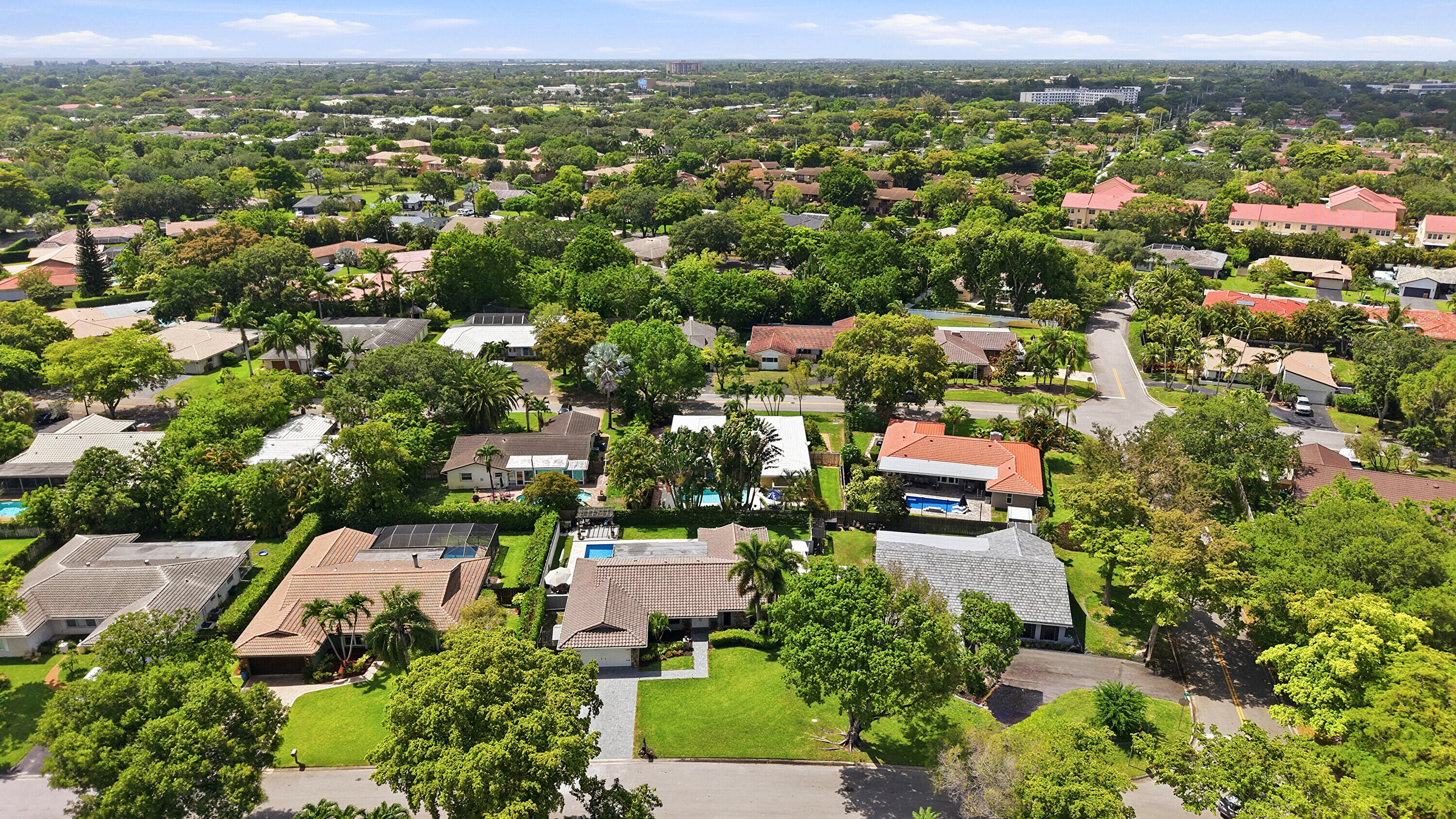 MAPLEWOOD - Residential