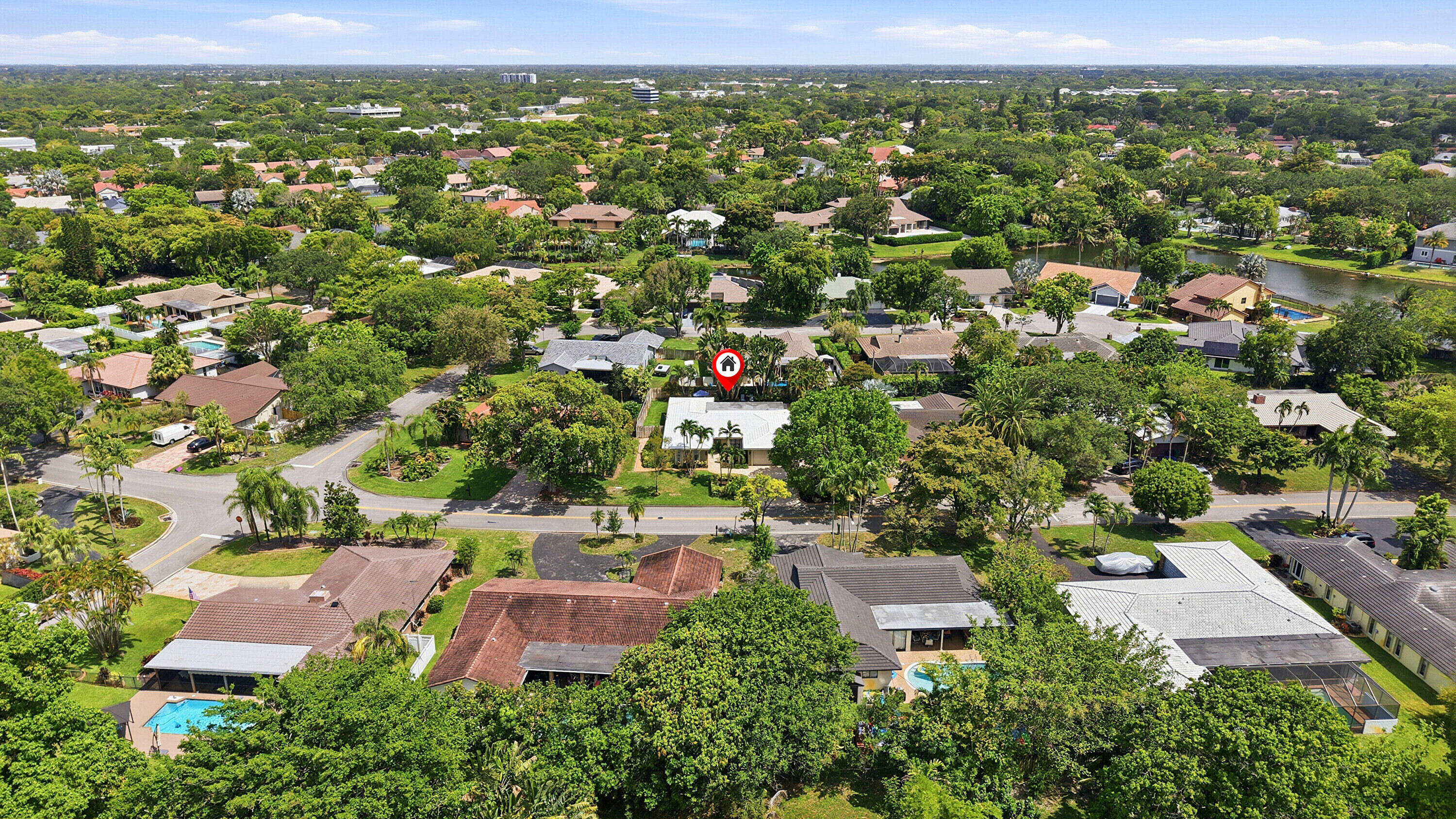 MAPLEWOOD - Residential