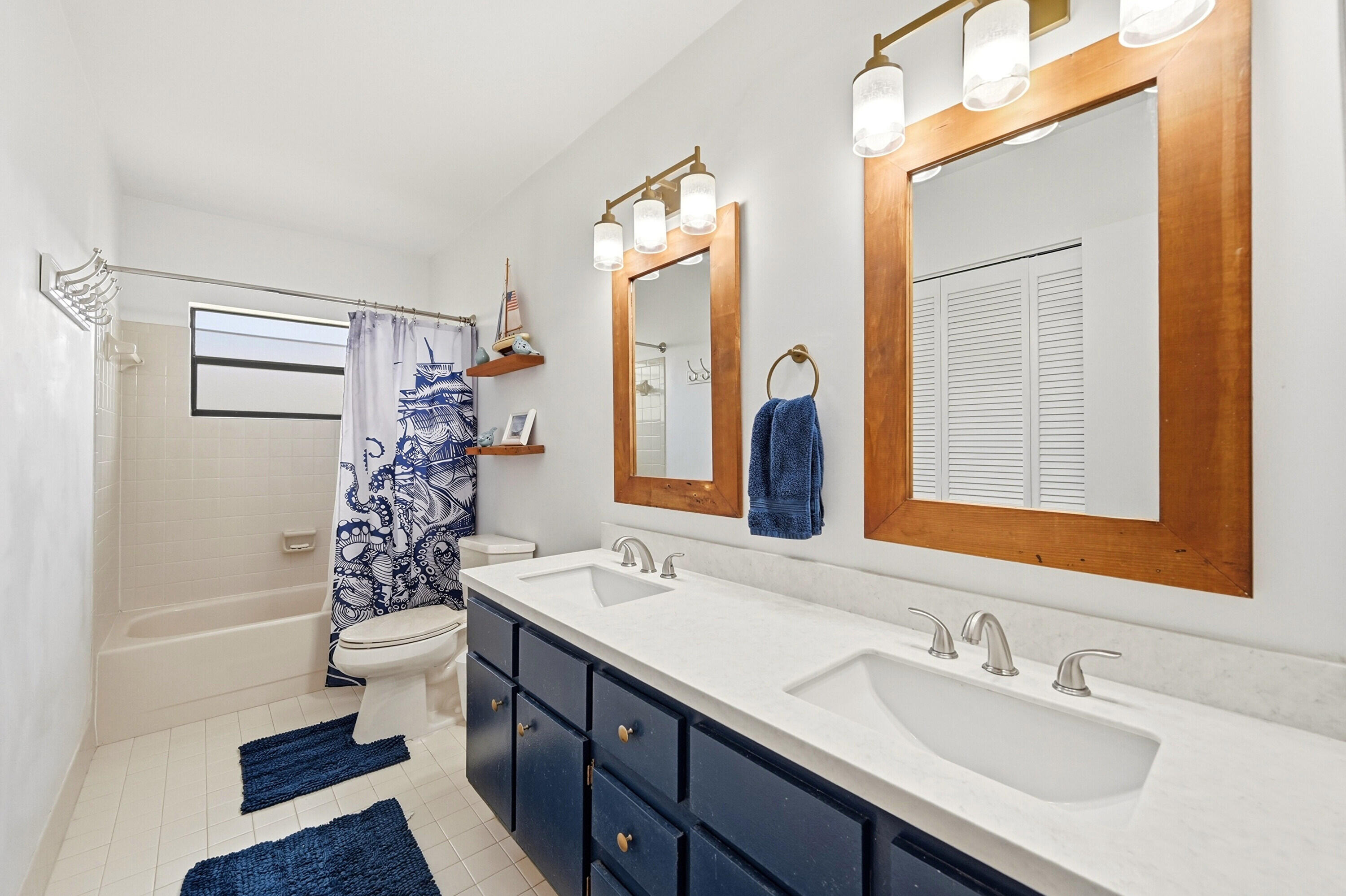 MAPLEWOOD - Residential