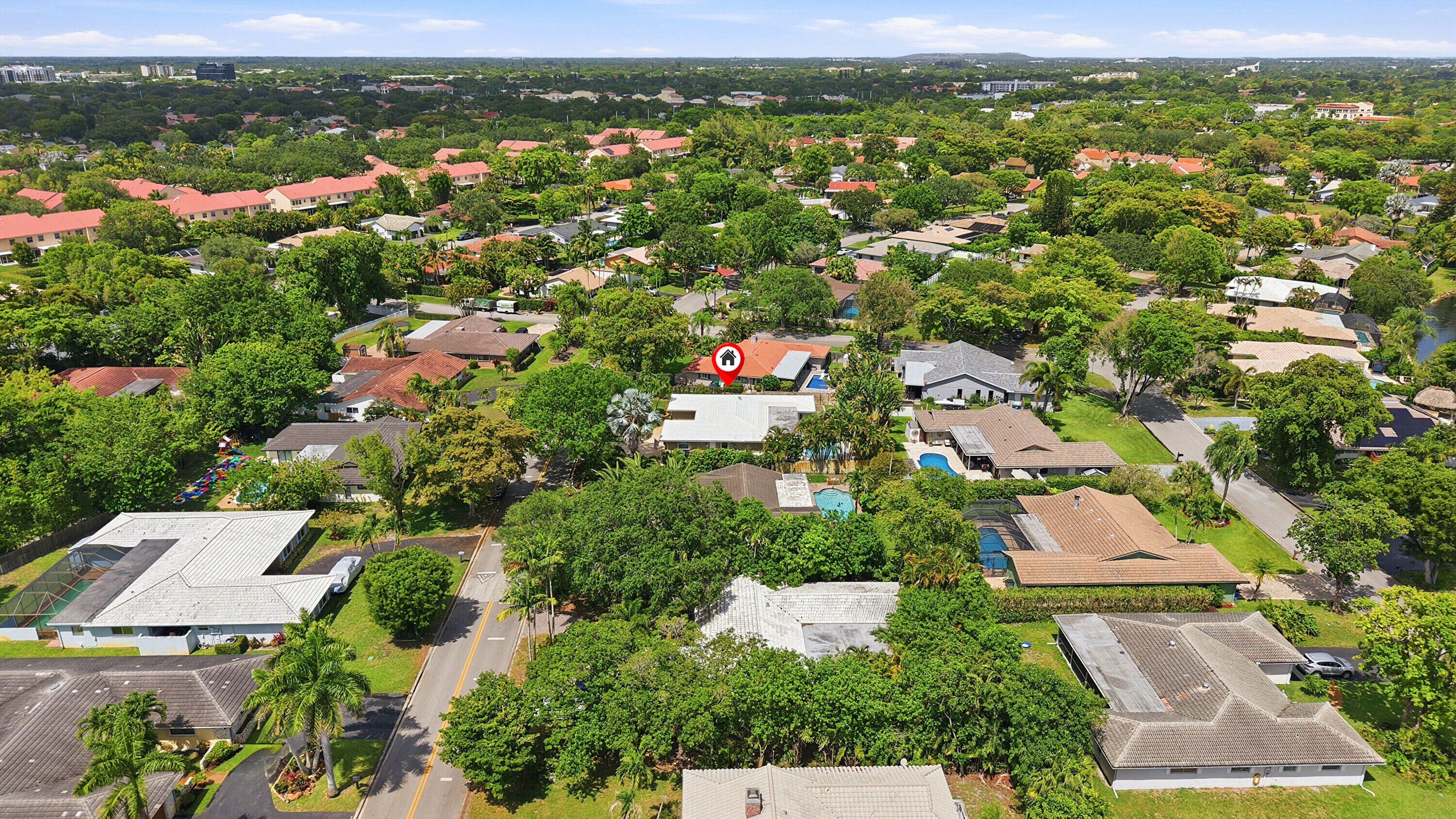 MAPLEWOOD - Residential