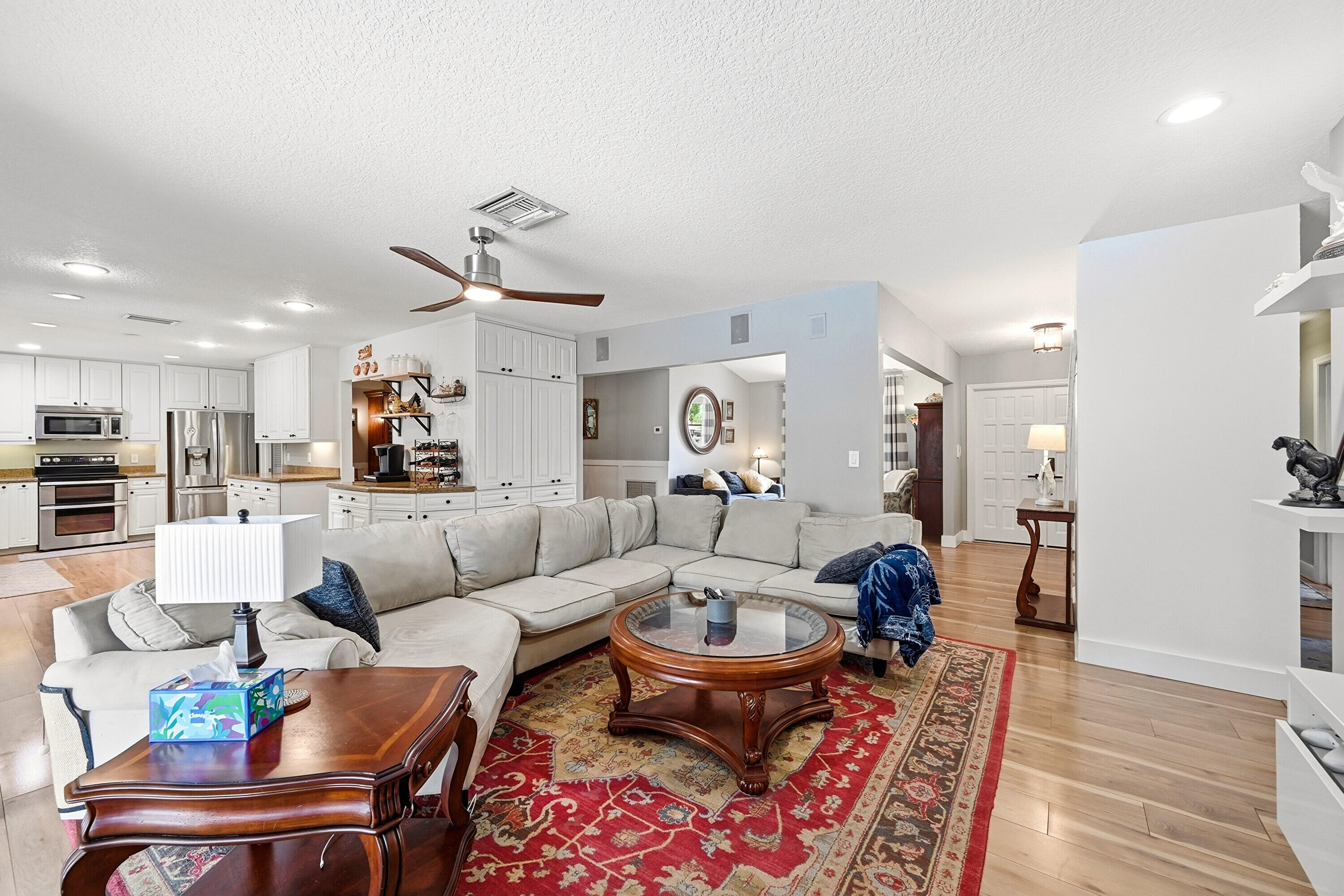 MAPLEWOOD - Residential