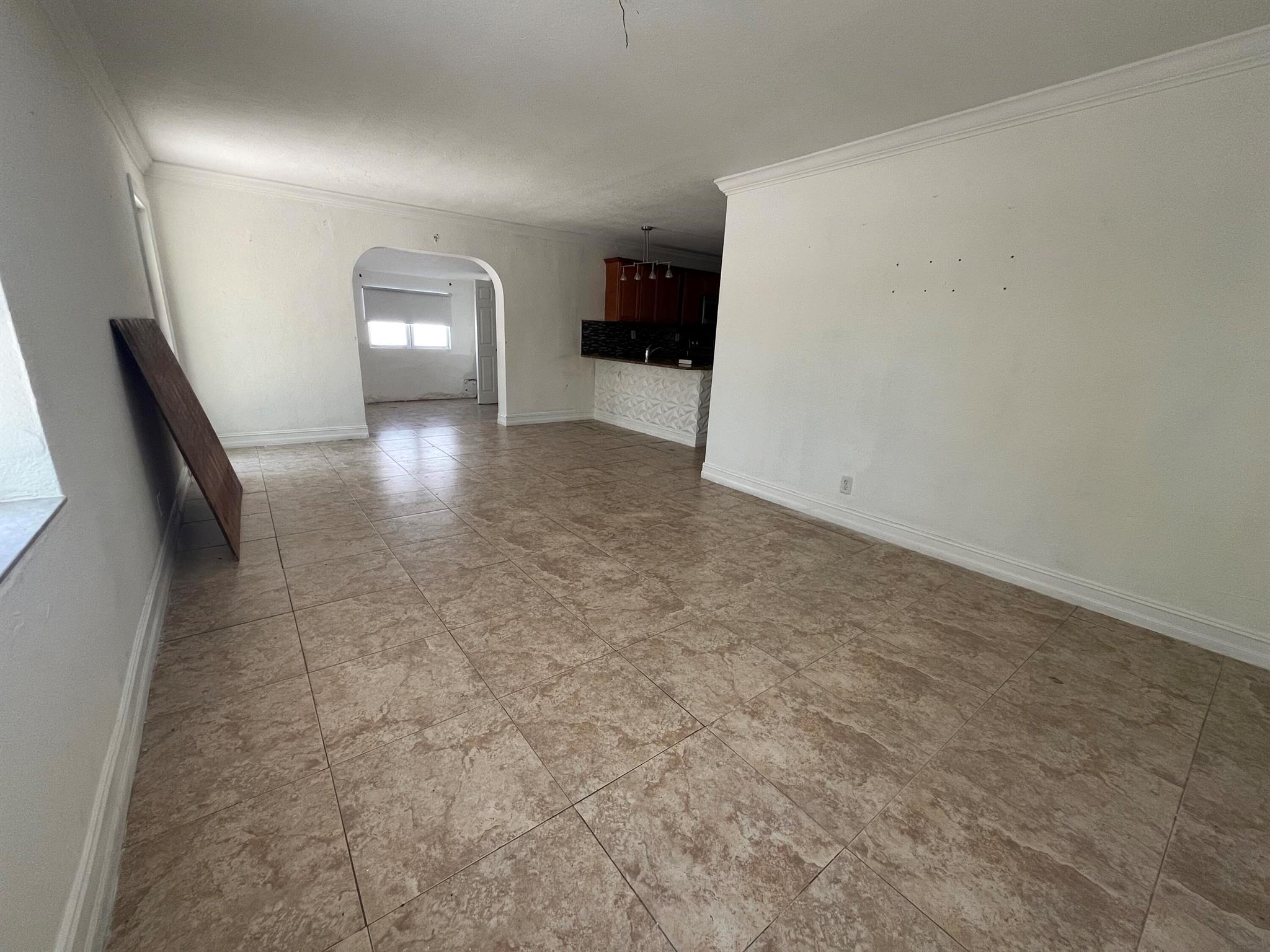 711 Fernwood Drive