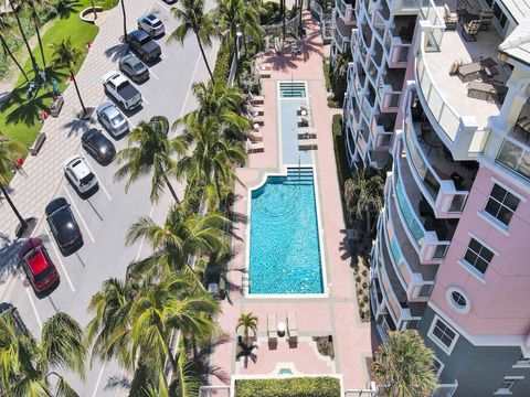 A home in Deerfield Beach