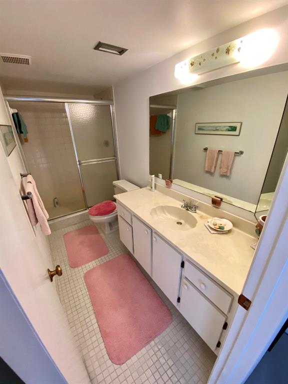 SPANISH WELLS CONDO II - Residential