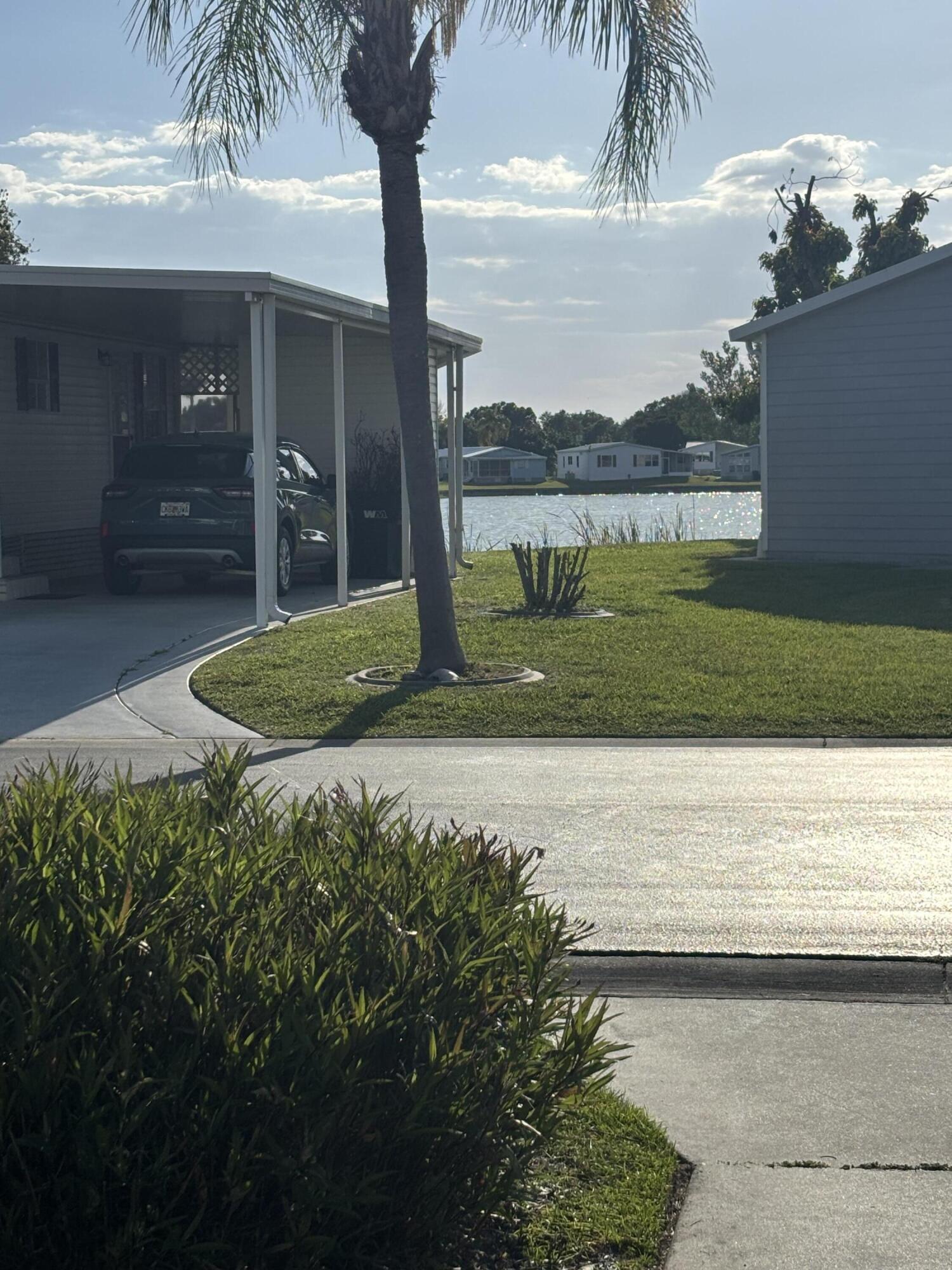 SEMINOLE COVE CONDOMINIUM - Residential