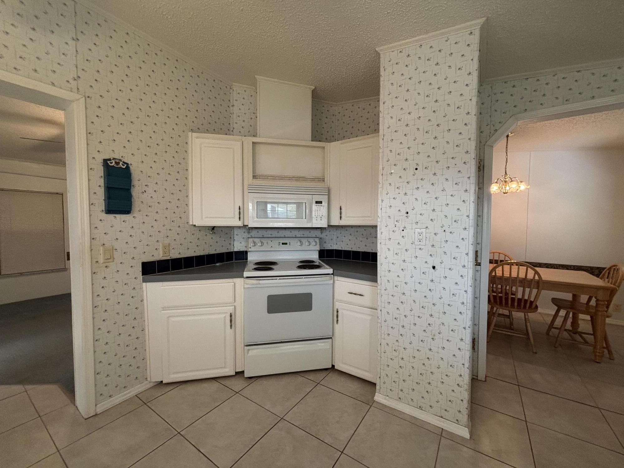 SEMINOLE COVE CONDOMINIUM - Residential