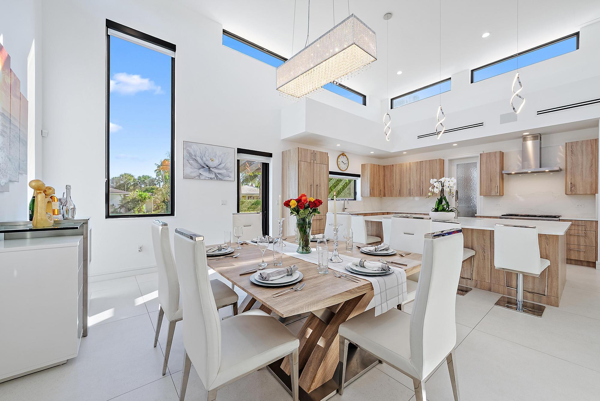 NORTH LAKE WORTH - Residential