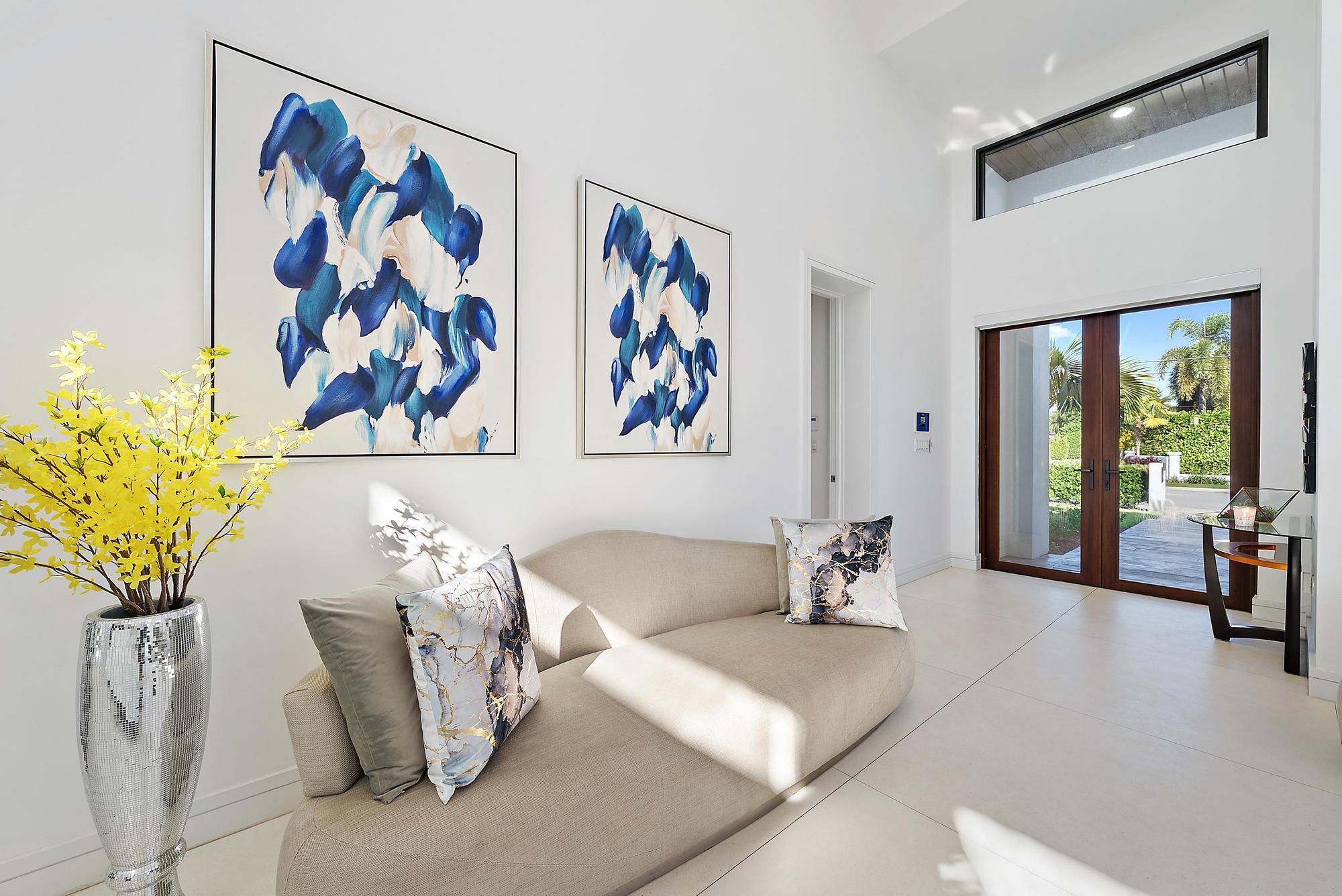 NORTH LAKE WORTH - Residential