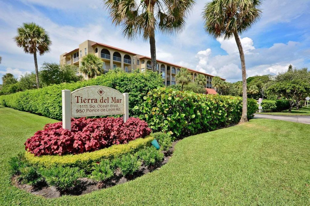 Photo of 1111 S Ocean Boulevard #324, Boca Raton, FL 33432 (MLS # R11070384)