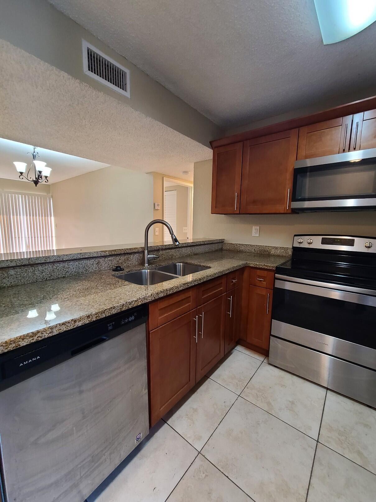PALM BEACH PLACE CONDO - Residential