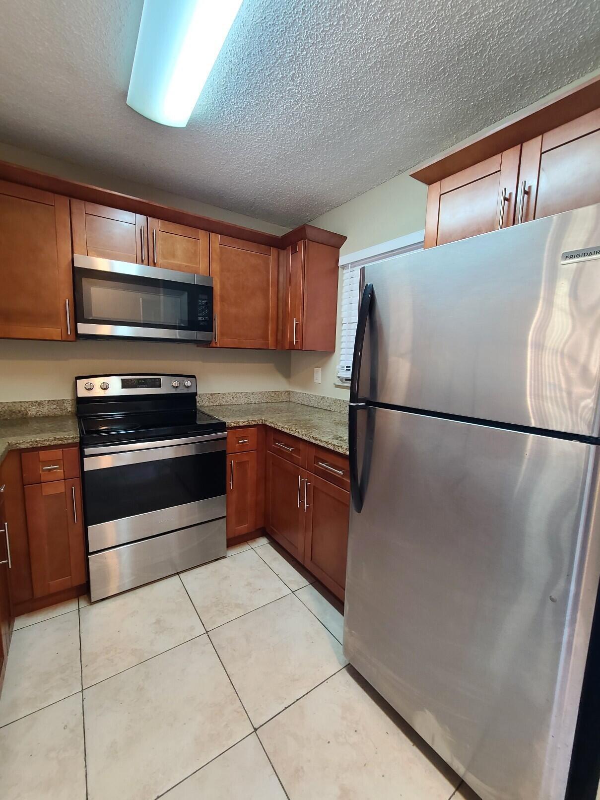 PALM BEACH PLACE CONDO - Residential