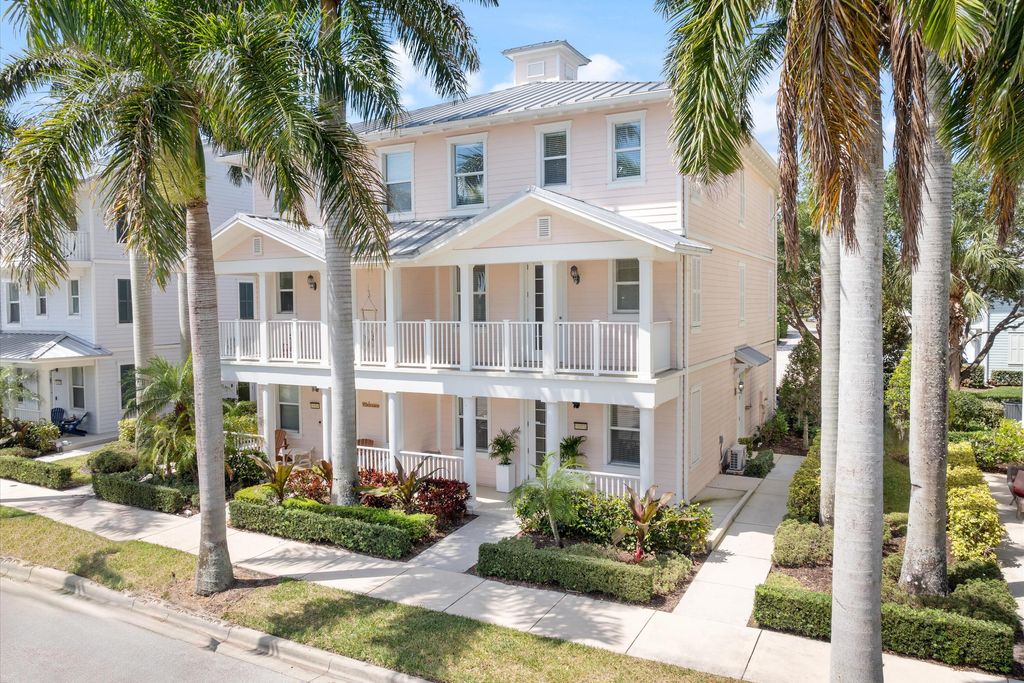 Photo of 3410 W Mallory Boulevard, Jupiter, FL 33458 (MLS # R10979841)
