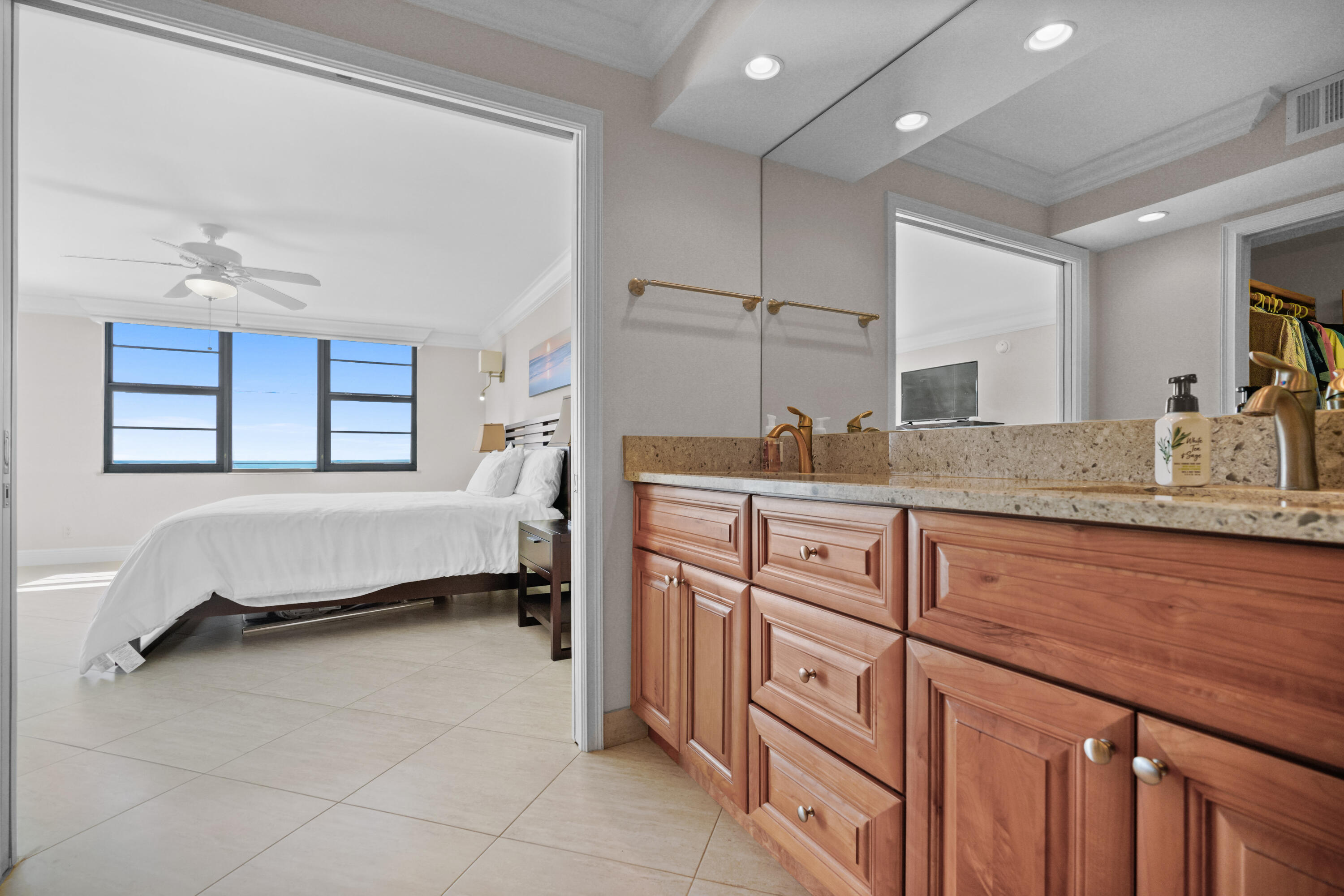 Juno By the Sea North, The Manor - Residential