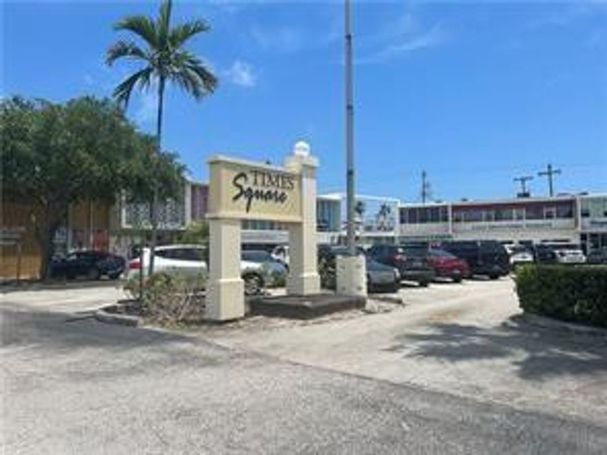 Ground Floor Retail/Office space in Prime Fort Lauderdale Business District. Building has been updated and modernized. High traffic location closes to highway, beach, and residential areas. In Busy Shopping Plaza. Impact windows and doors. Back door to alleyway. ADA compliance restroom.