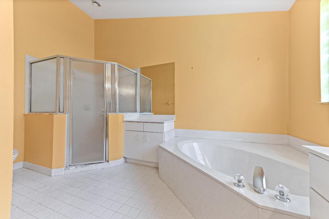 NEWPORT COVE - Residential Lease