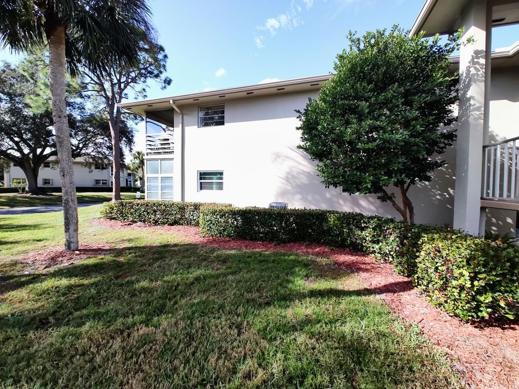 Photo of 29 Lake Vista Trail #103, Port Saint Lucie, FL 34952 (MLS # R10942375)