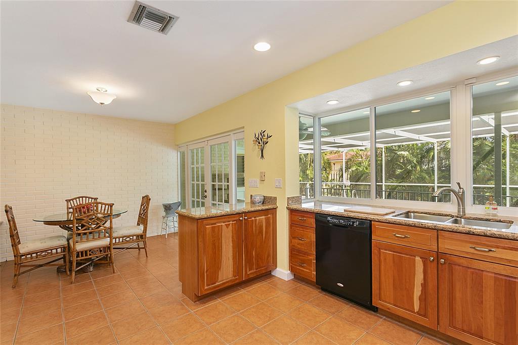 Hollywood Golf Estates Se - Residential