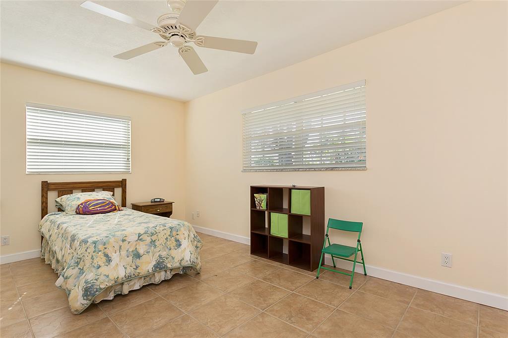 Hollywood Golf Estates Se - Residential