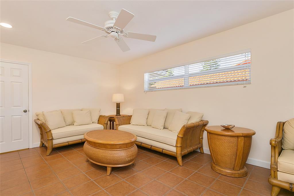 Hollywood Golf Estates Se - Residential